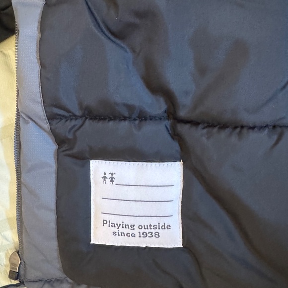 Columbia Coat - Picture 6 of 6